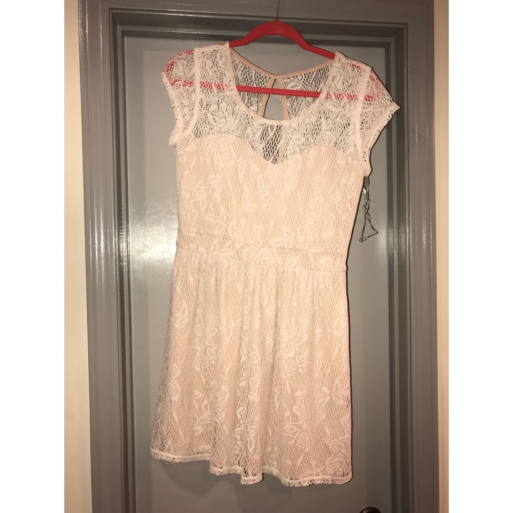 Women’s Lace Dress- Size Large